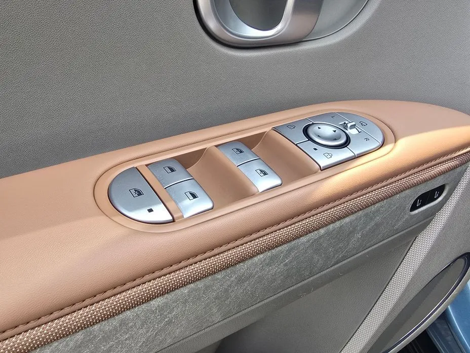 Hyundai Ioniq5 — фото 2