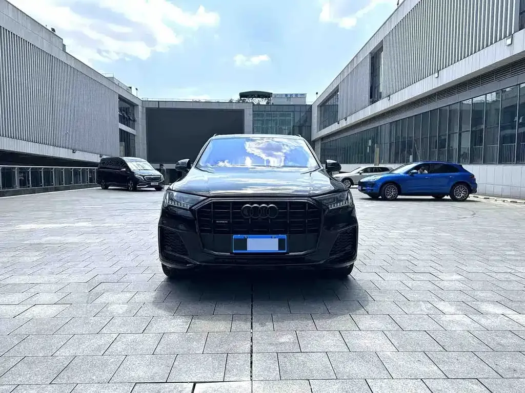 Audi Q7 — фото 2