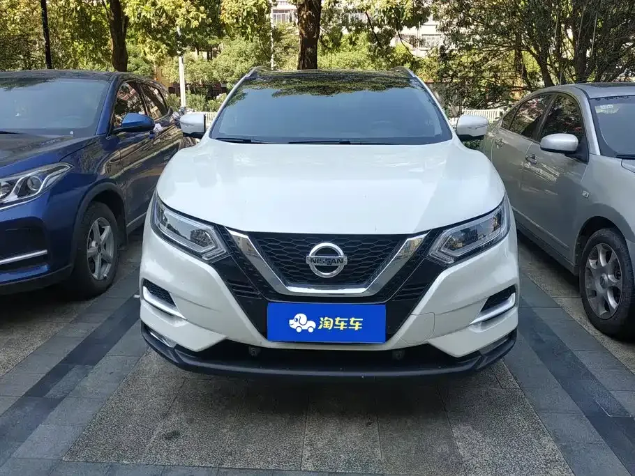 Nissan Qashqai — фото 10