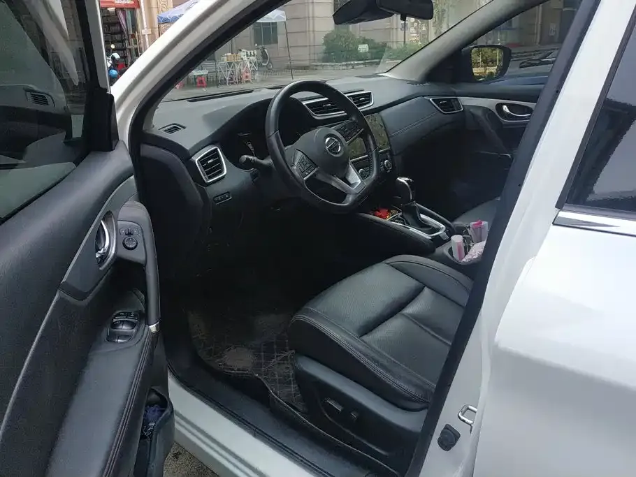 Nissan Qashqai — фото 2
