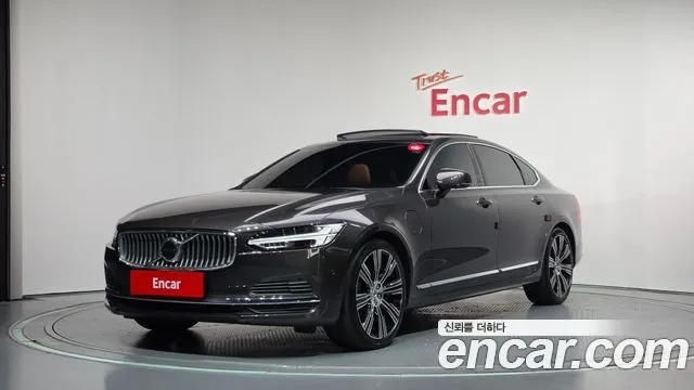 Volvo S90 — фото 1