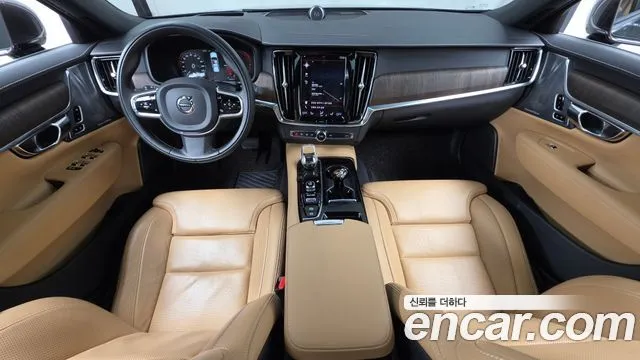 Volvo S90 — фото 10