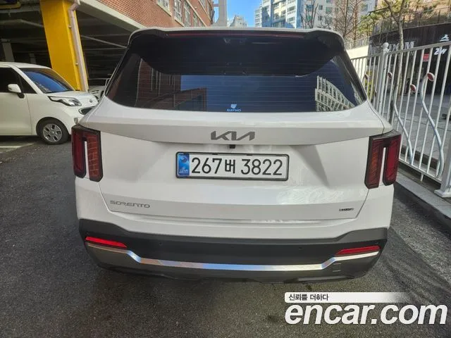 Kia Sorento — фото 10