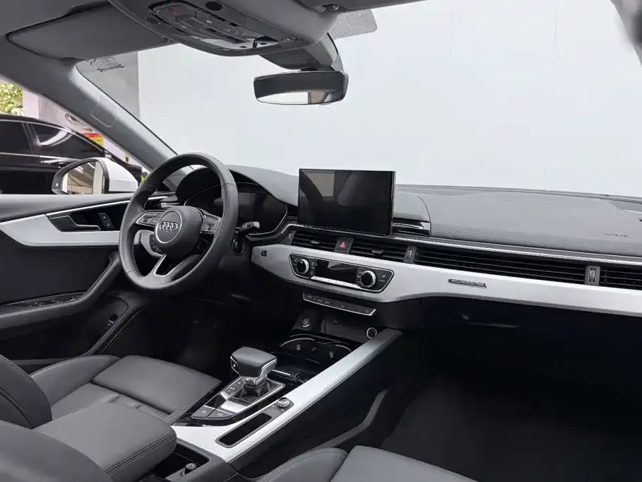 Audi A5 (Import) — фото 3