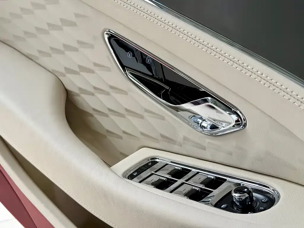 Bentley Continental PHEV — фото 6