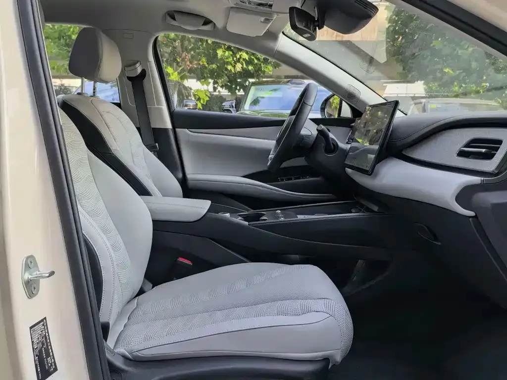 BYD Seal 06 DM-i Touring — фото 3