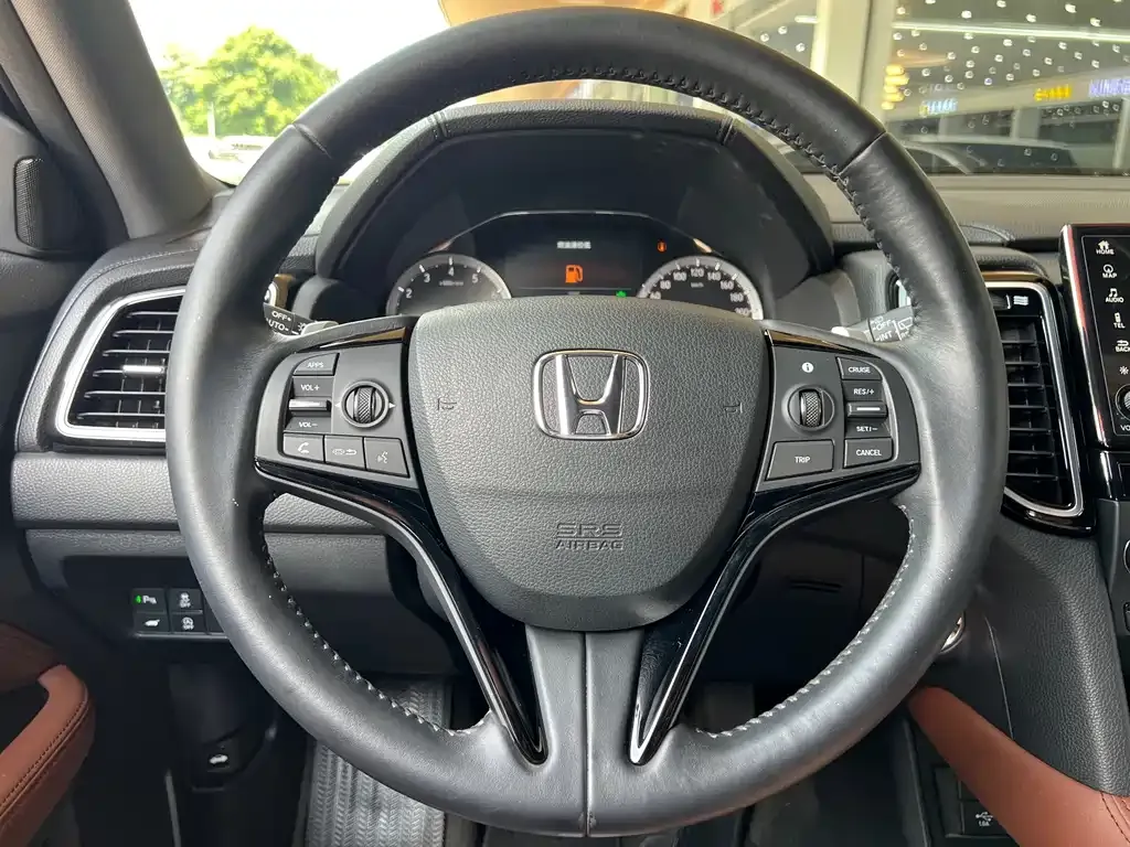 Honda UR-V — фото 5