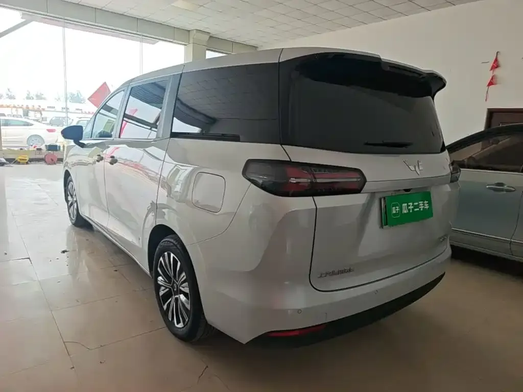 Wuling Xingguang 730 New Energy — фото 9