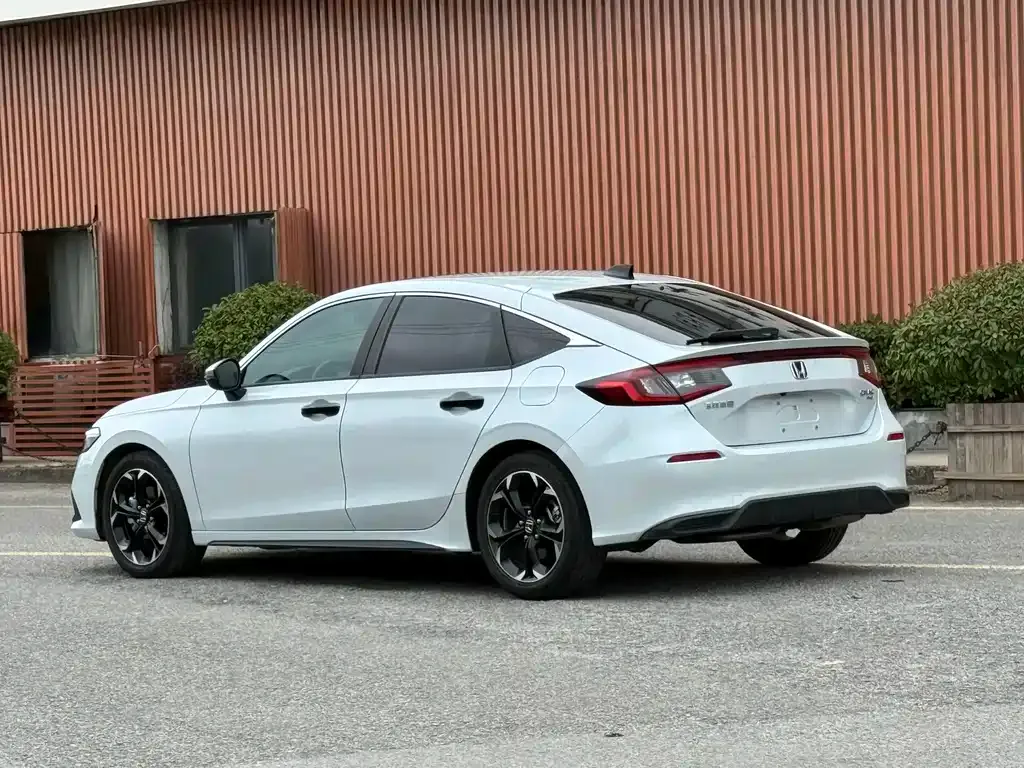 Honda Civic — фото 6