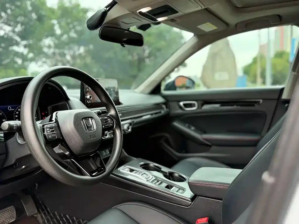 Honda Civic — фото 5