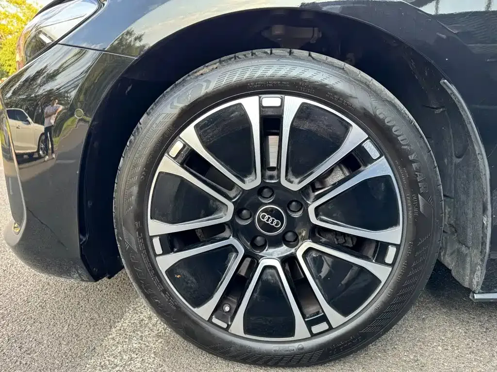 Audi A5L Sportback — фото 9