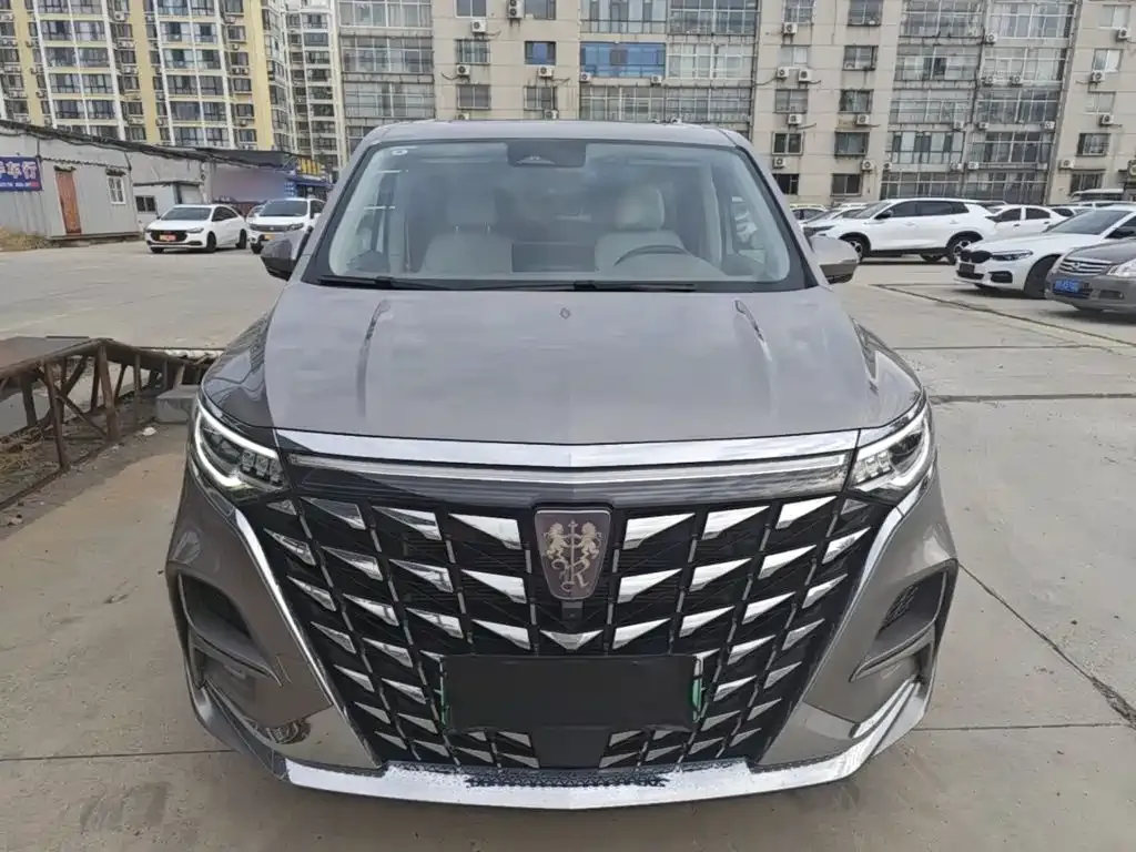 Roewe iMAX8 New Energy — фото 9