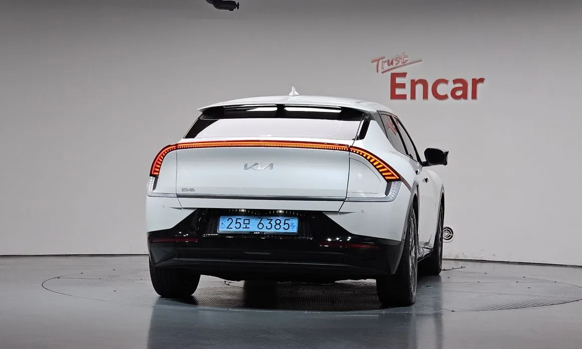 Kia EV6 — фото 4