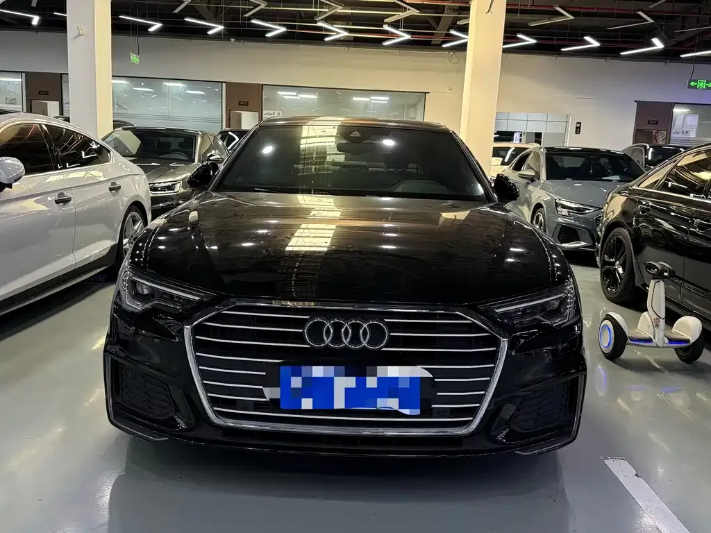 Audi A6L — фото 4