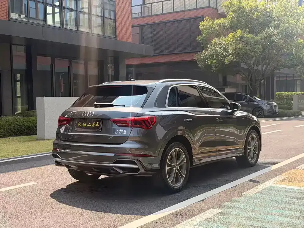 Audi Q3 — фото 2