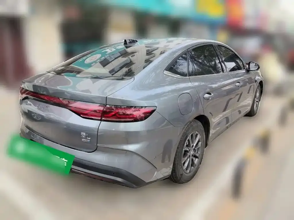 BYD Qin L — фото 4