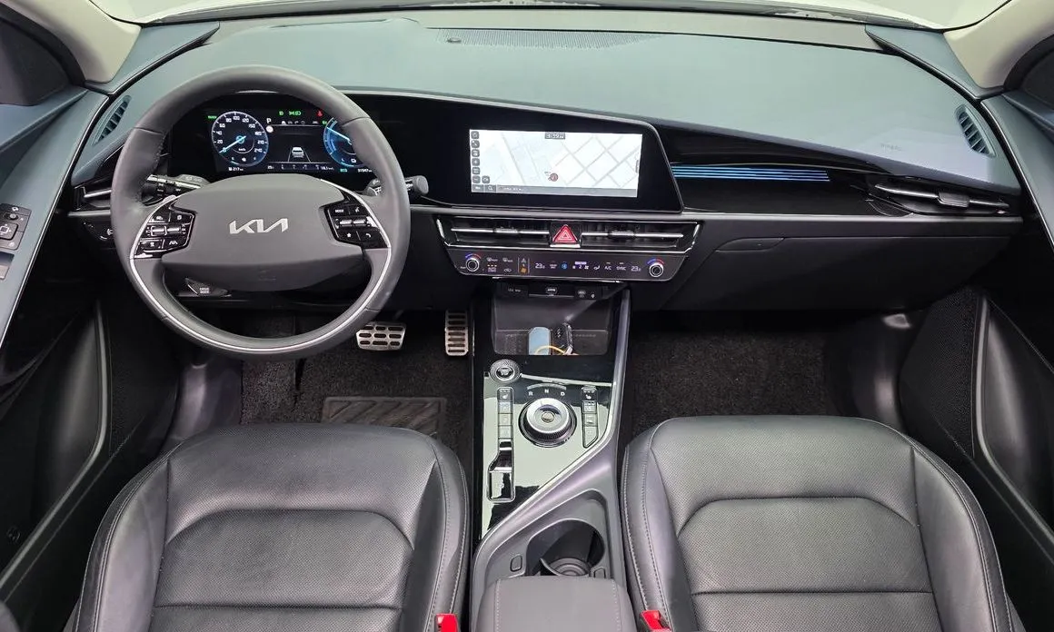 Kia Niro — фото 9