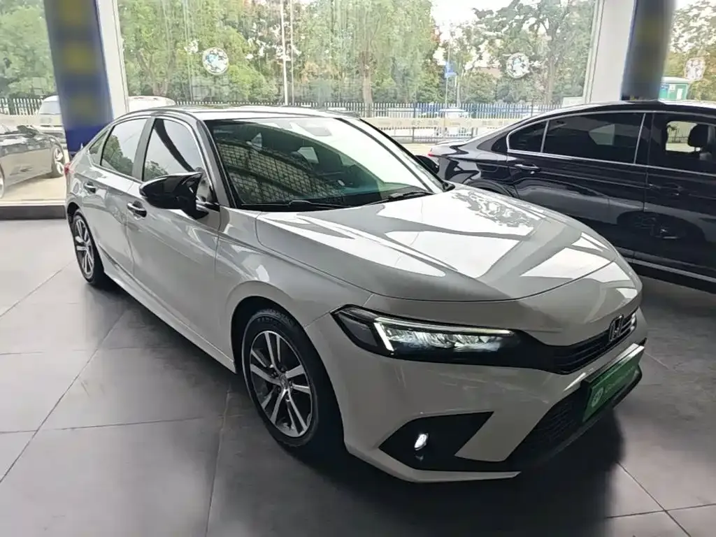 Honda Civic — фото 7
