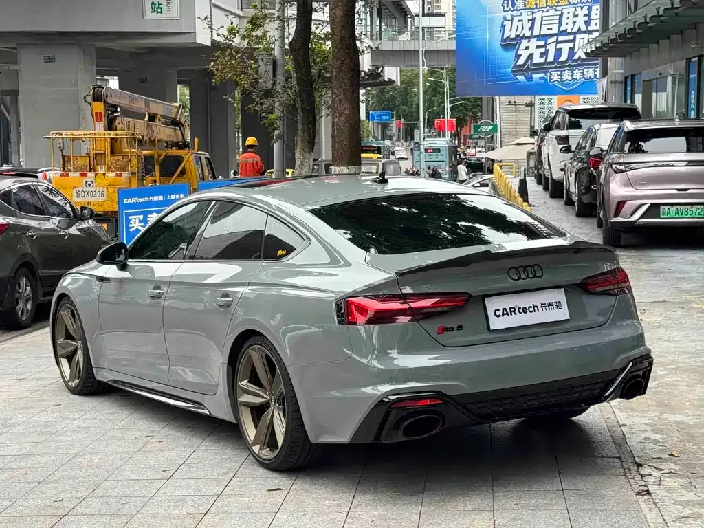Audi RS 5 — фото 8