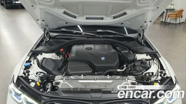 BMW 3-Series — фото 10
