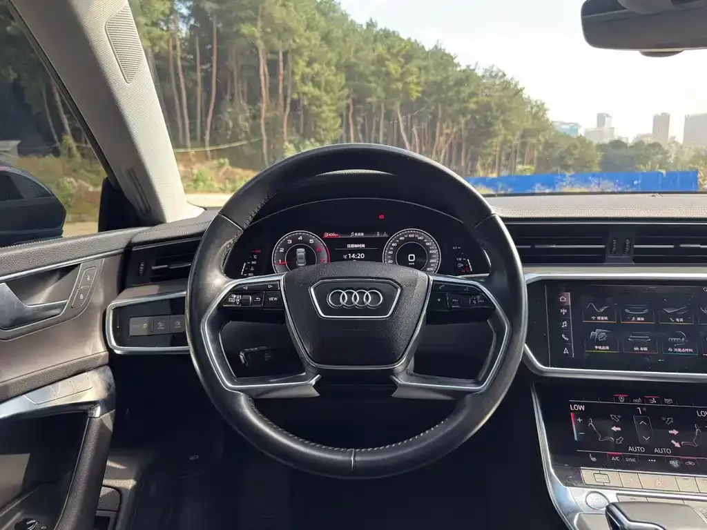 Audi A7 — фото 9