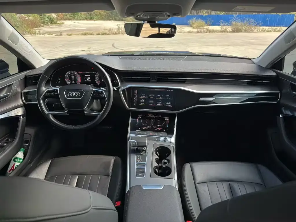 Audi A7 — фото 5