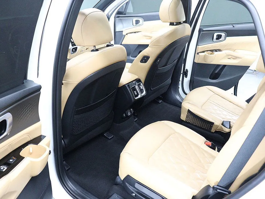 Kia Sorento — фото 3