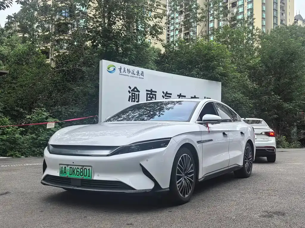 BYD Han — фото 1