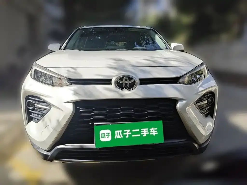 Toyota Wildlander — фото 5
