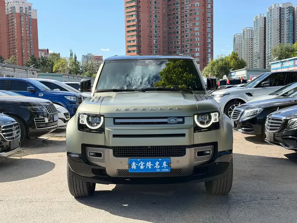 Land Rover Defender — фото 10