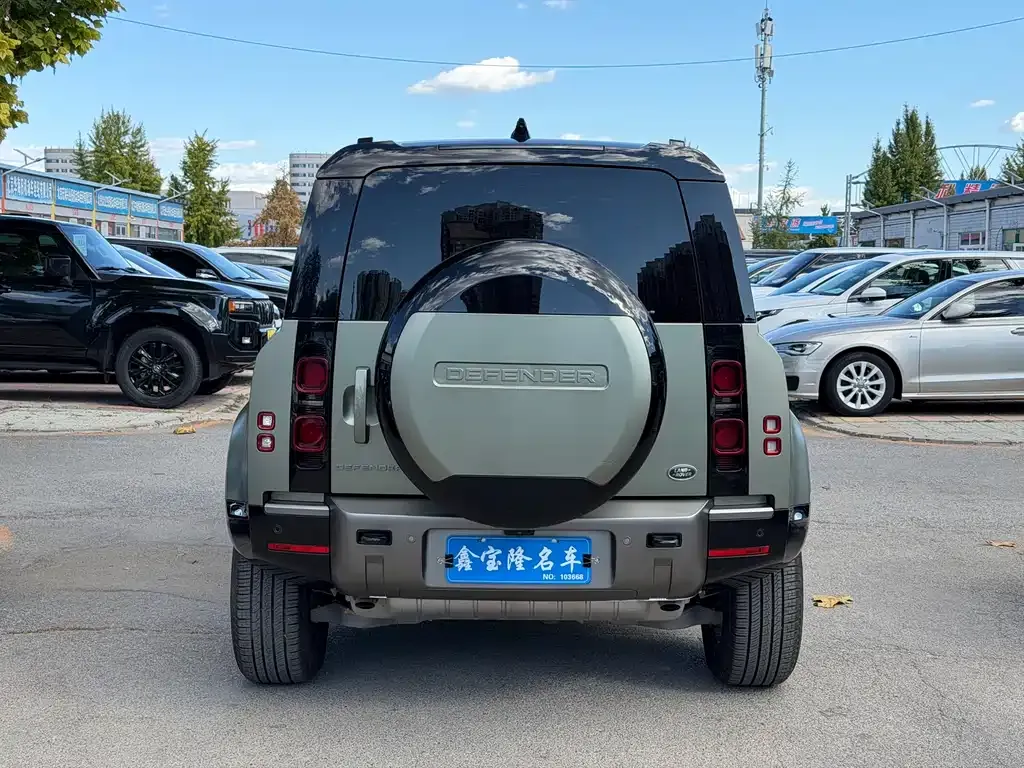 Land Rover Defender — фото 2