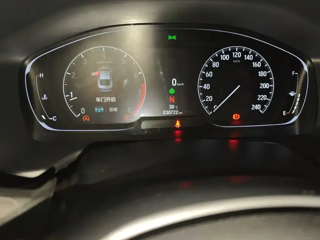 Honda Accord — фото 10