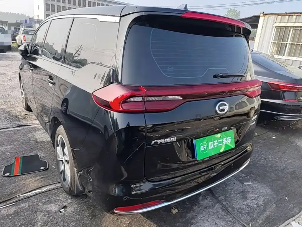 GAC Motor Trumpchi M6 — фото 8