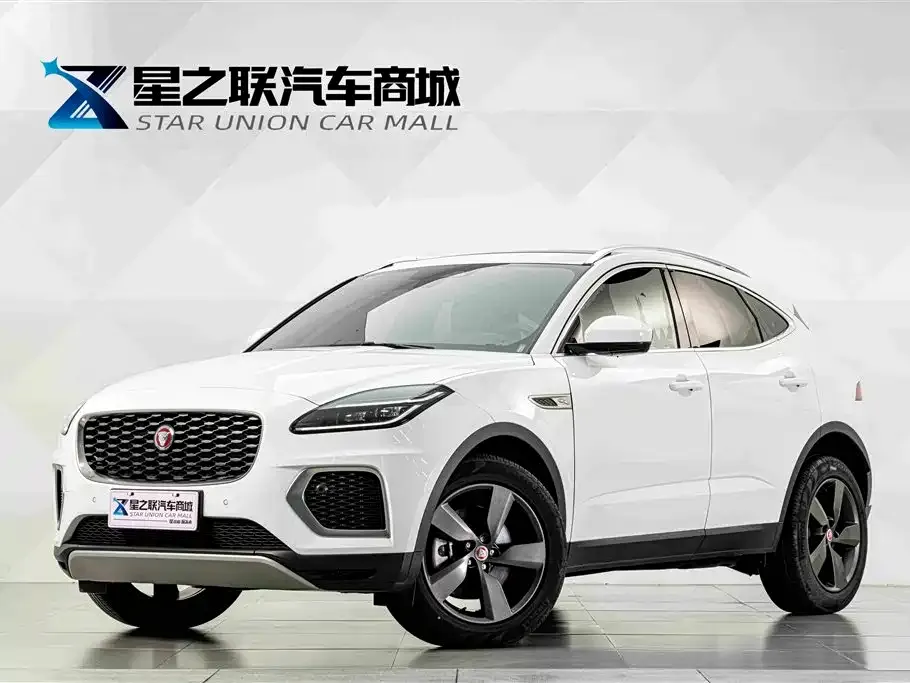 Jaguar E-PACE — фото 1