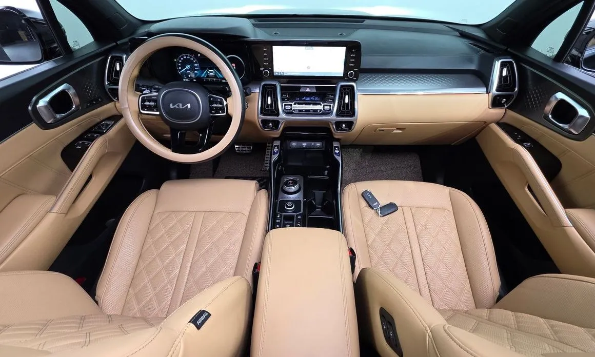 Kia Sorento — фото 7