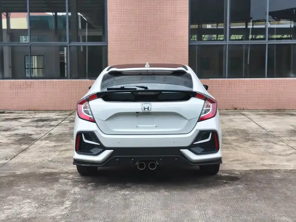 Honda Civic — фото 9