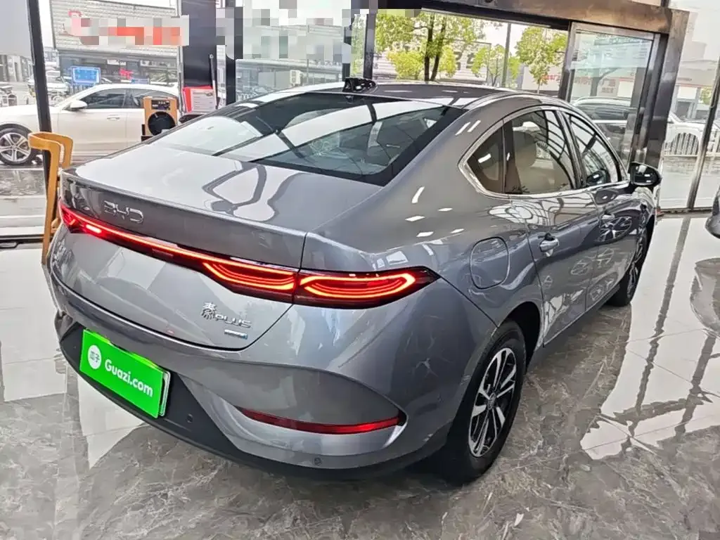 BYD Qin PLUS — фото 10