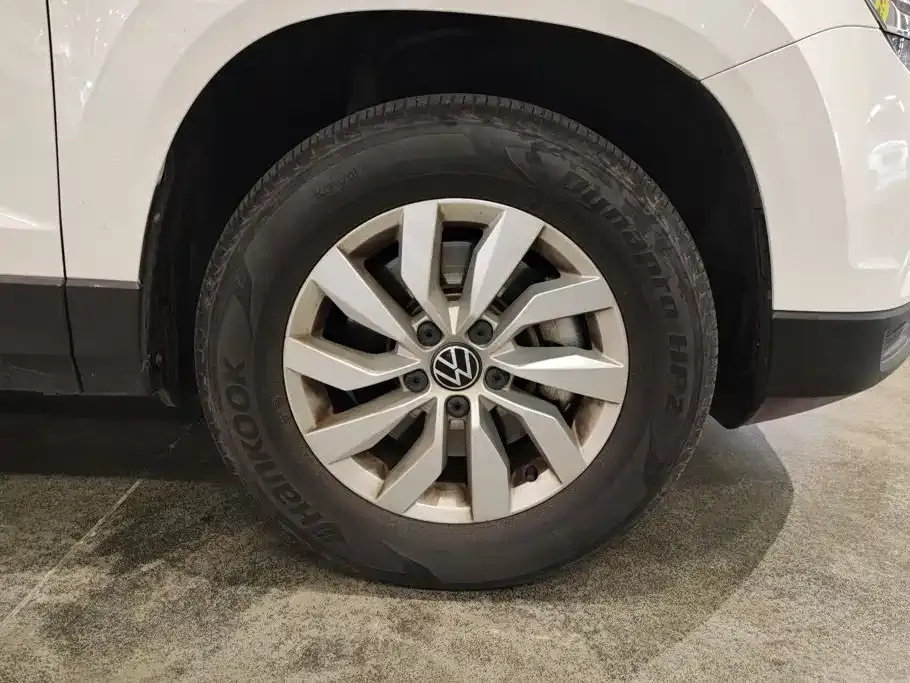 Volkswagen Tharu — фото 2