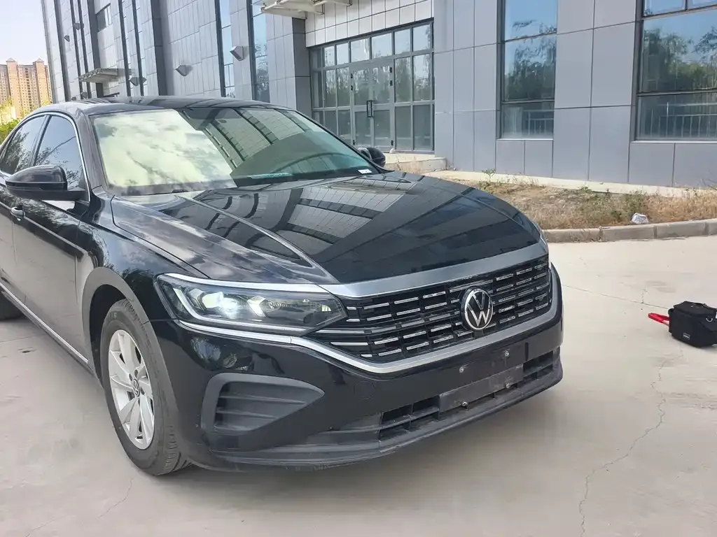 Volkswagen Passat — фото 6