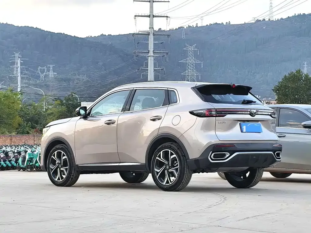 Changan CS55PLUS — фото 6