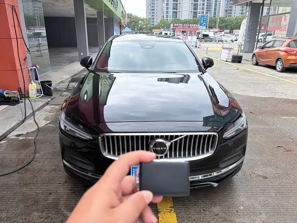 Volvo S90 — фото 7