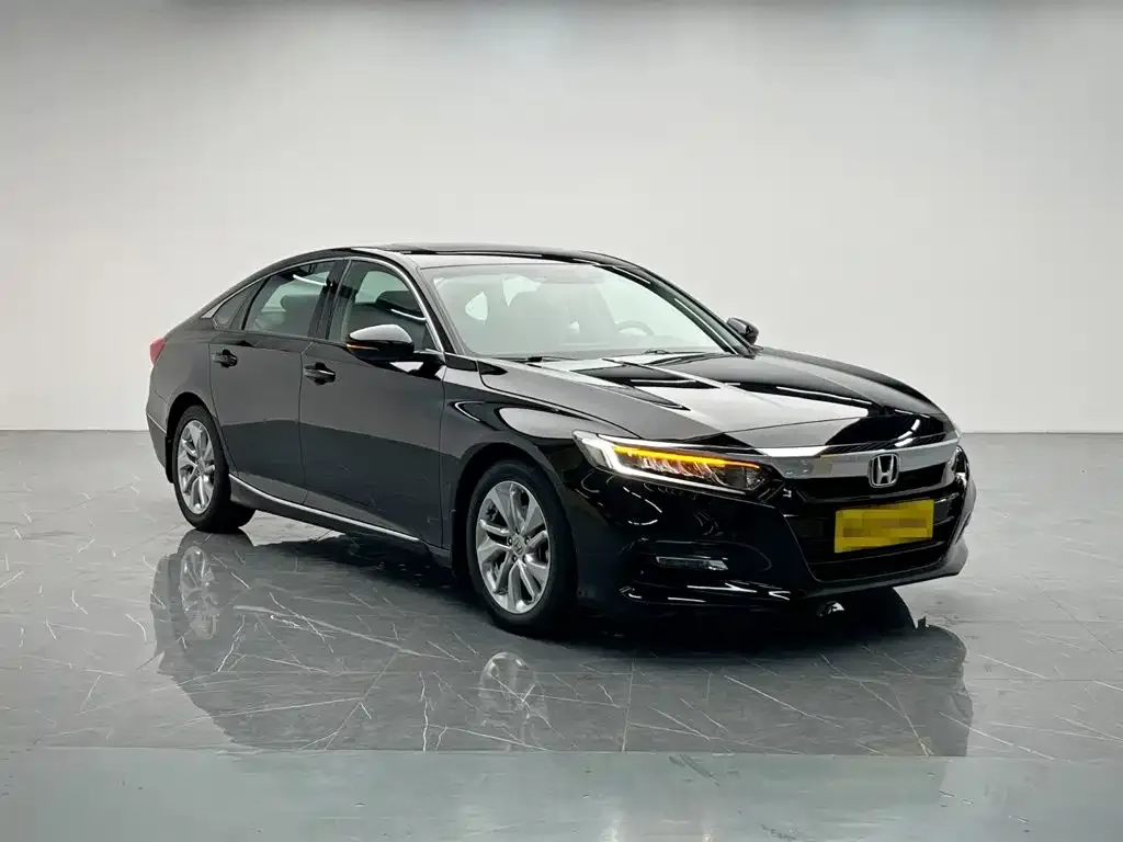 Honda Accord — фото 6