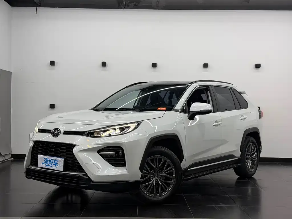 Toyota Wildlander — фото 1
