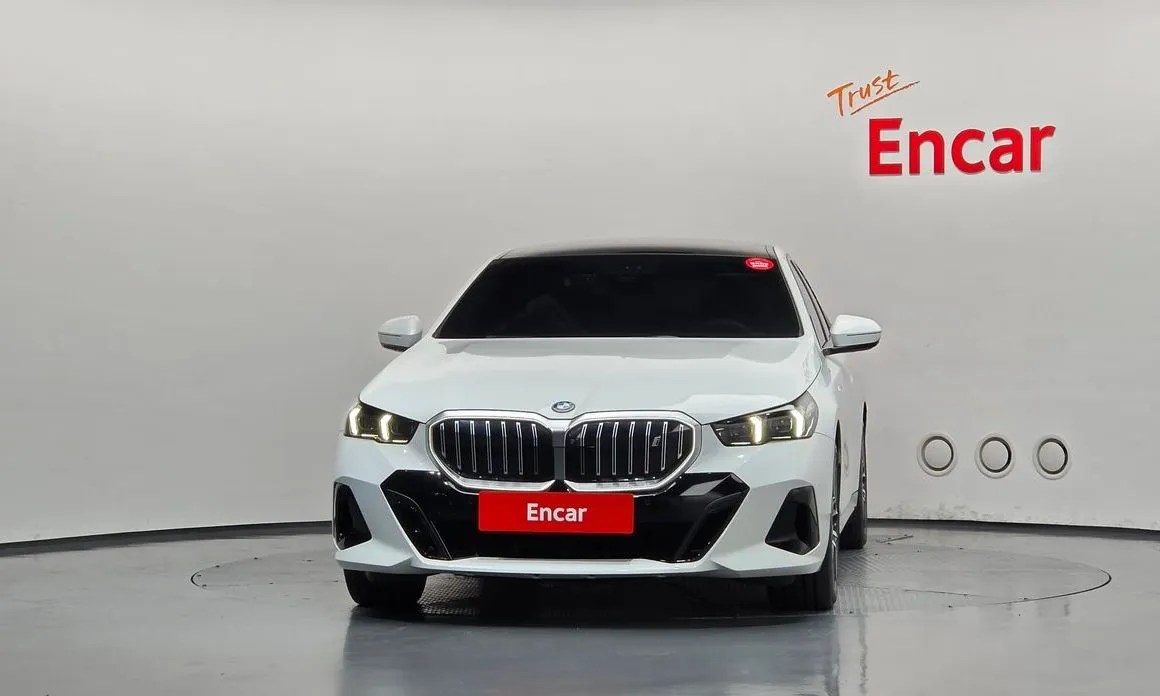 BMW i5 — фото 6