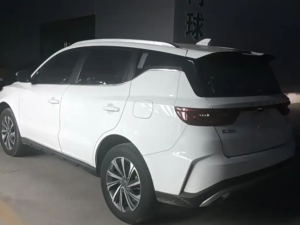 Geely Vision X6 — фото 8