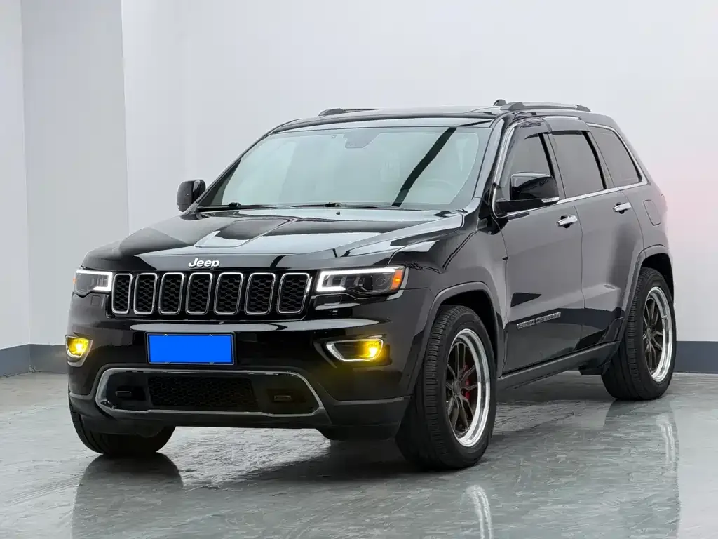 Jeep Grand Cherokee (Import) — фото 1