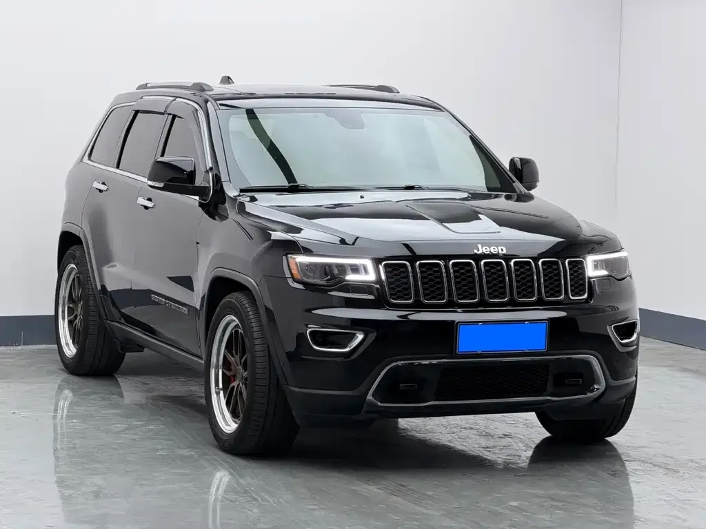Jeep Grand Cherokee (Import) — фото 4