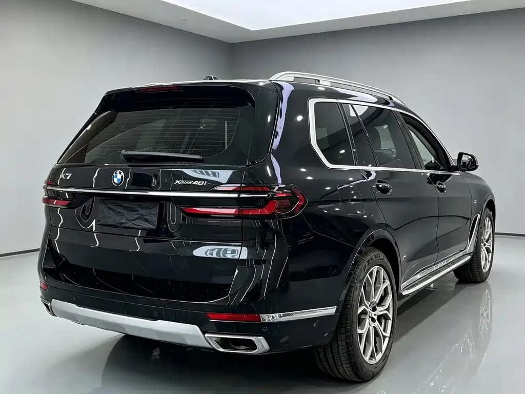 BMW X7 — фото 5