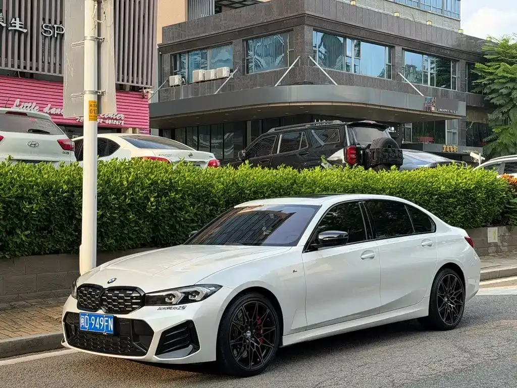 BMW 3 Series — фото 1
