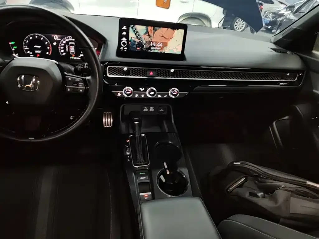 Honda Civic — фото 5